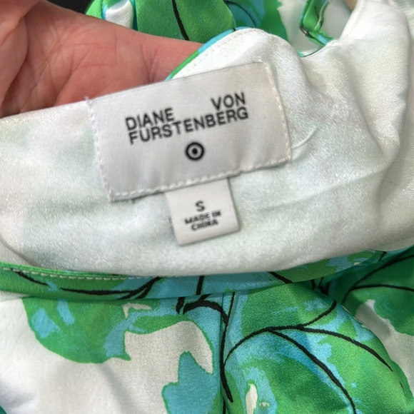 Diane Von Furstenburg X Target NWT Geranium Slip Dress - Picture 7 of 7